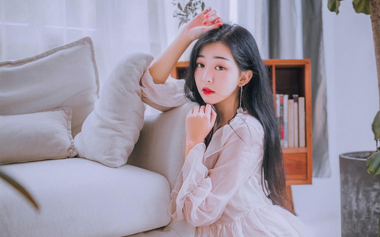 王沪宁出席全方位扩大国内需求调研协商座谈会